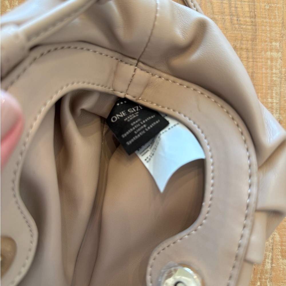 Banana Republic Soft Tan Leather Clutch Y2K - Picture 5 of 6
